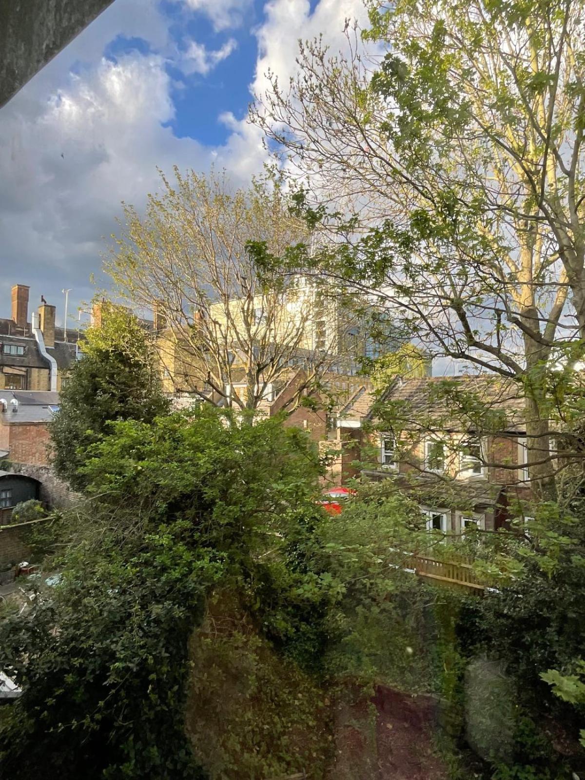Cosy In Kensington Olympia Apartment London